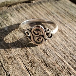 James Avery Spanish Scroll Ring